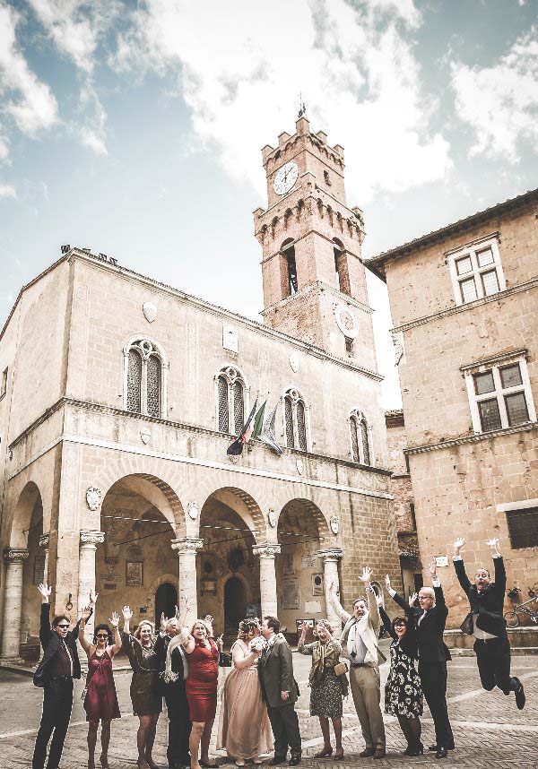 Wedding guests in Pienza 