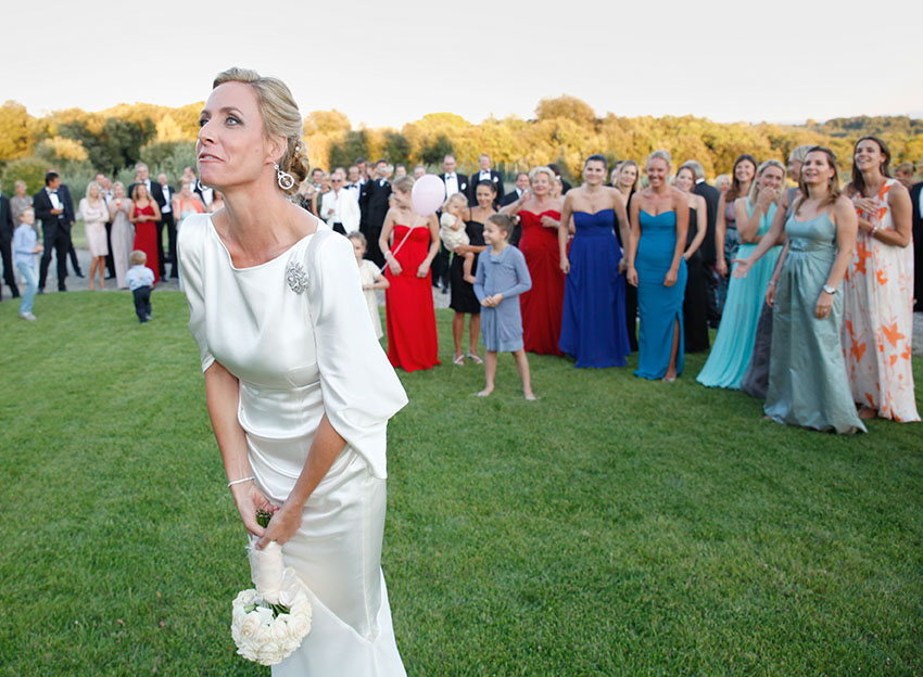 Bridal Bouquet Toss