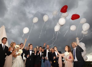 Balloon rising at a wedding in Tuscany