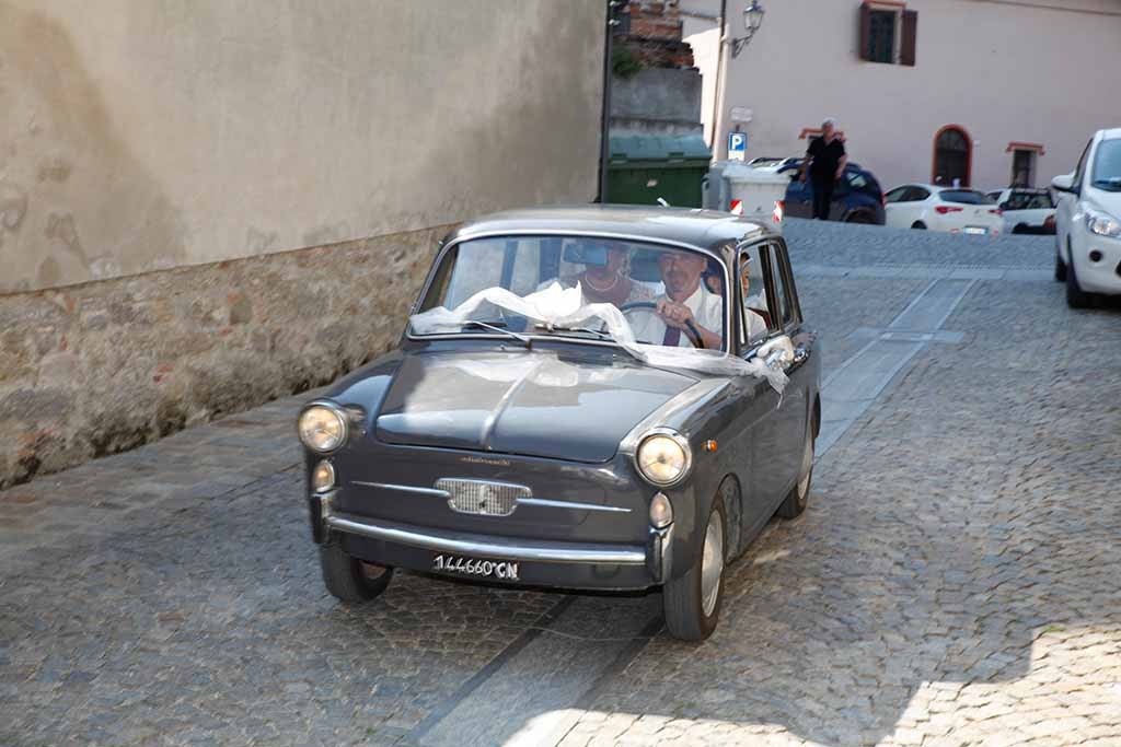 Oldtimer Wedding Car in Piedmont 