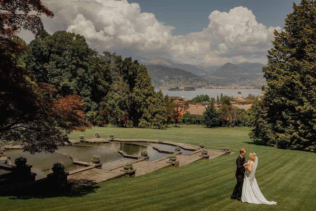 bridal couple on Lake Maggiore 